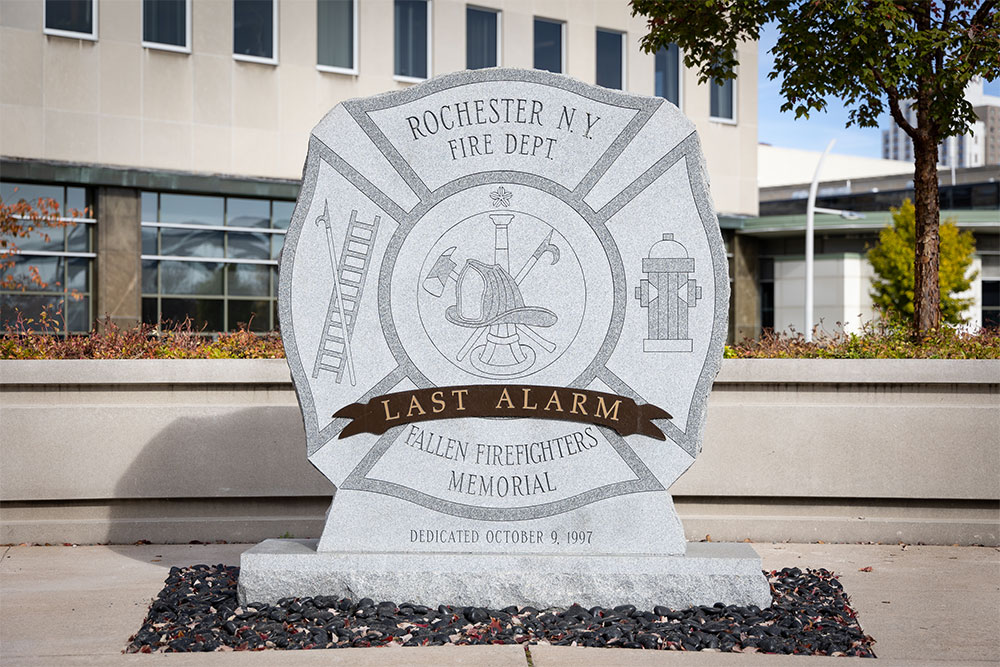 Monument - Firefighters