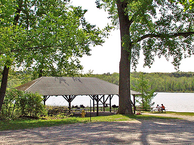 Picture of shelter at Mendon Ponds Park